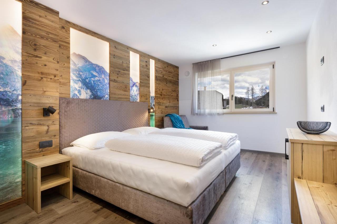 Apartments Pragser Wildsee Winklwiese Екстер'єр фото