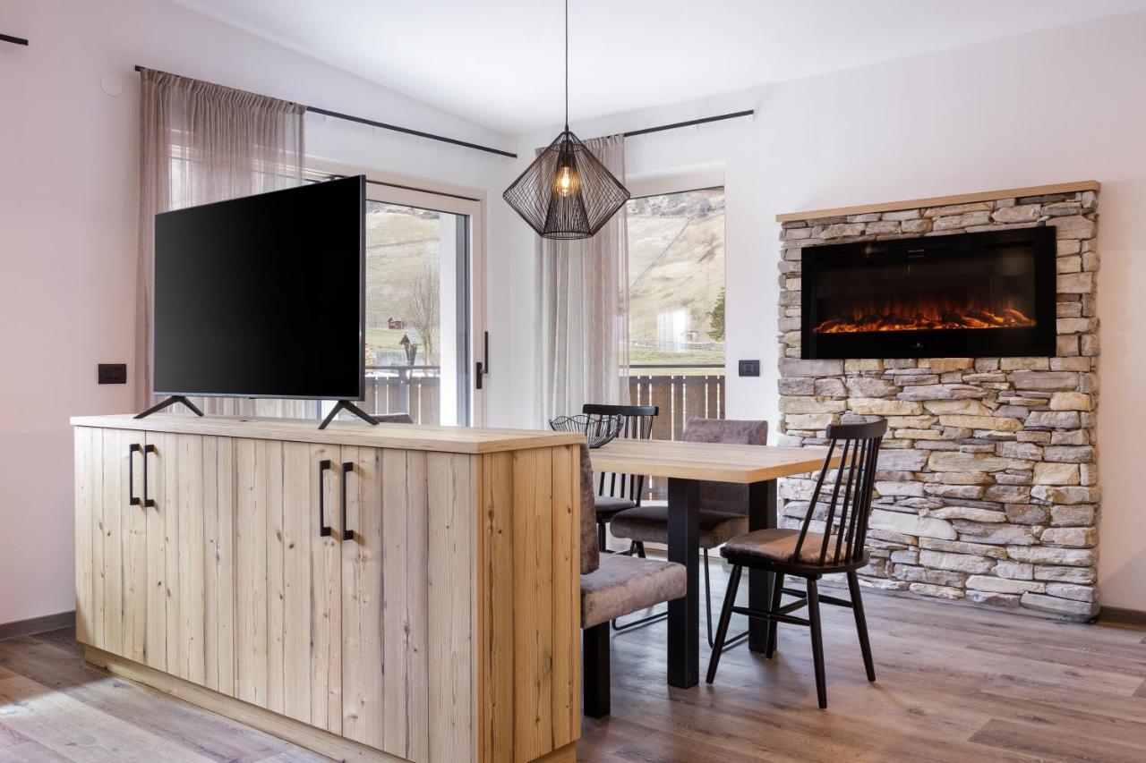 Apartments Pragser Wildsee Winklwiese Екстер'єр фото