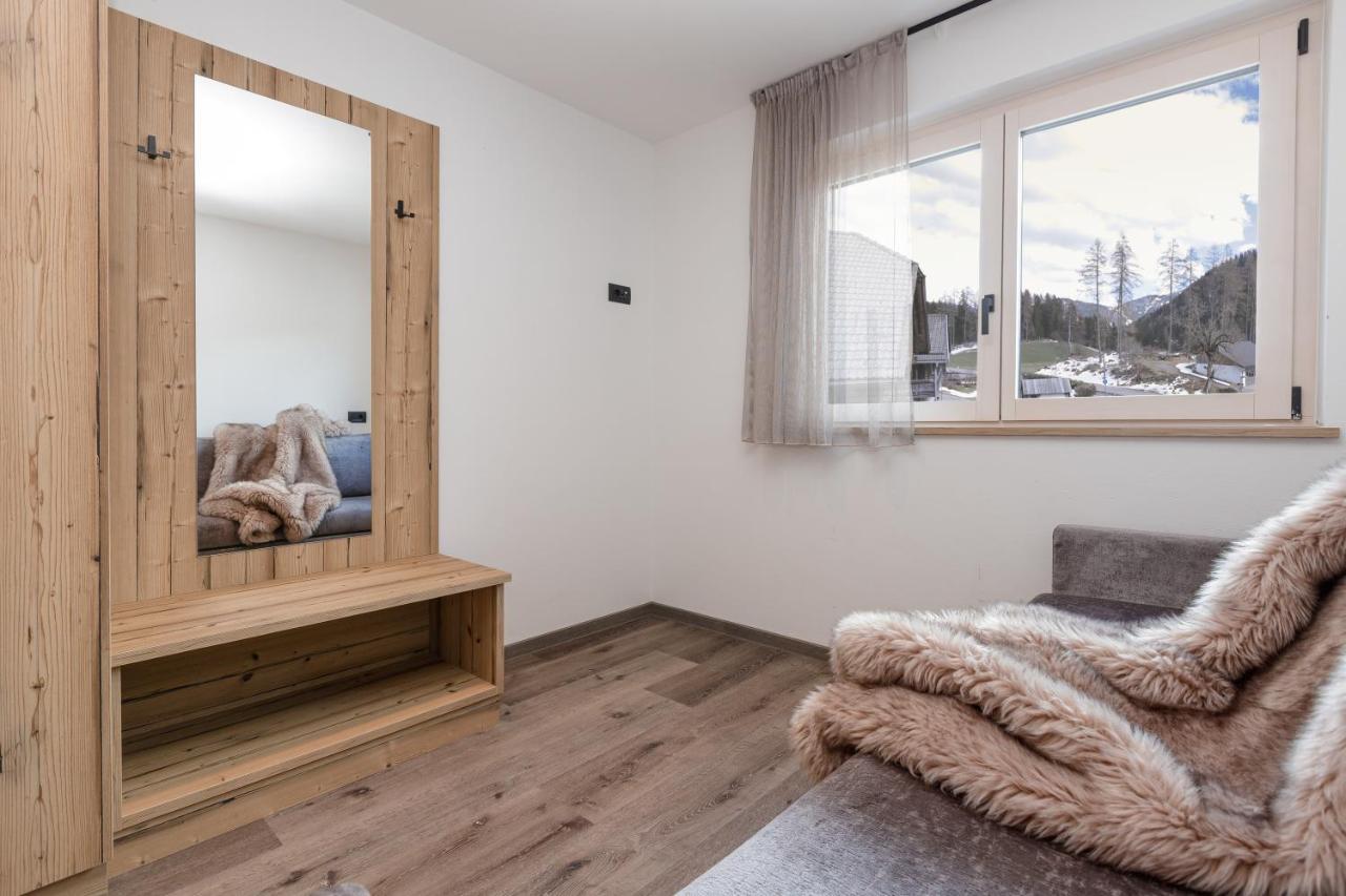 Apartments Pragser Wildsee Winklwiese Екстер'єр фото