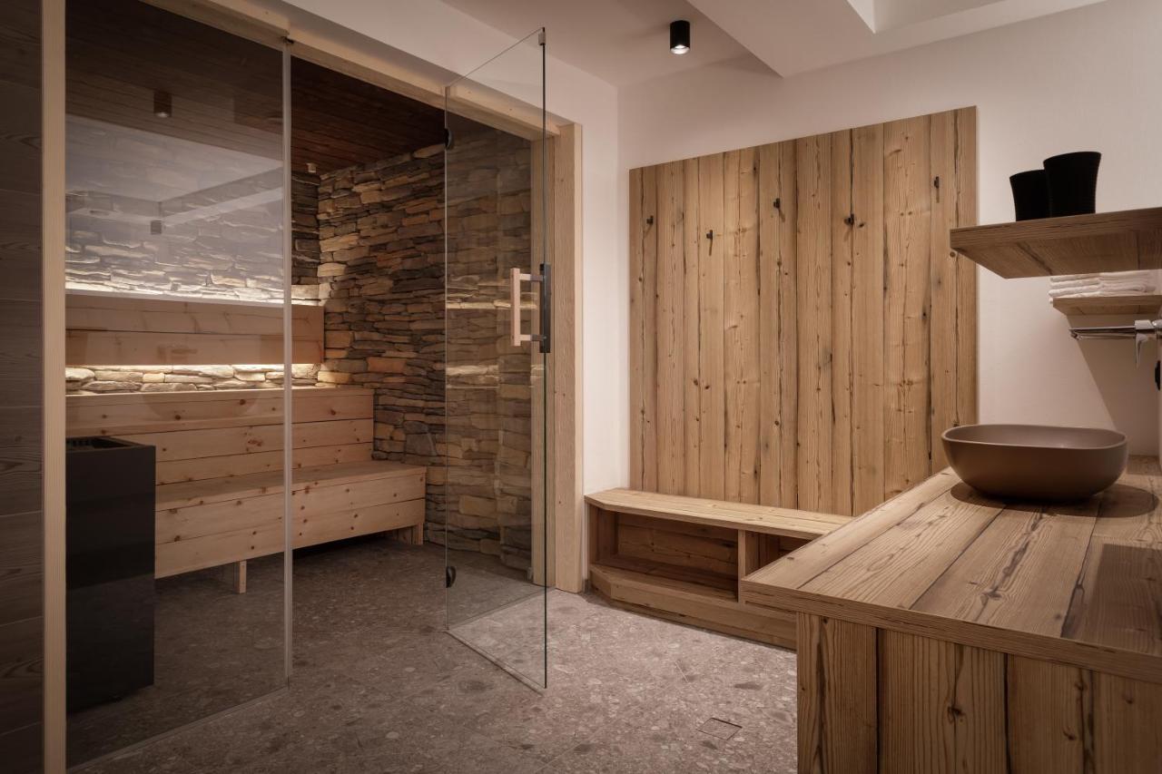 Apartments Pragser Wildsee Winklwiese Екстер'єр фото