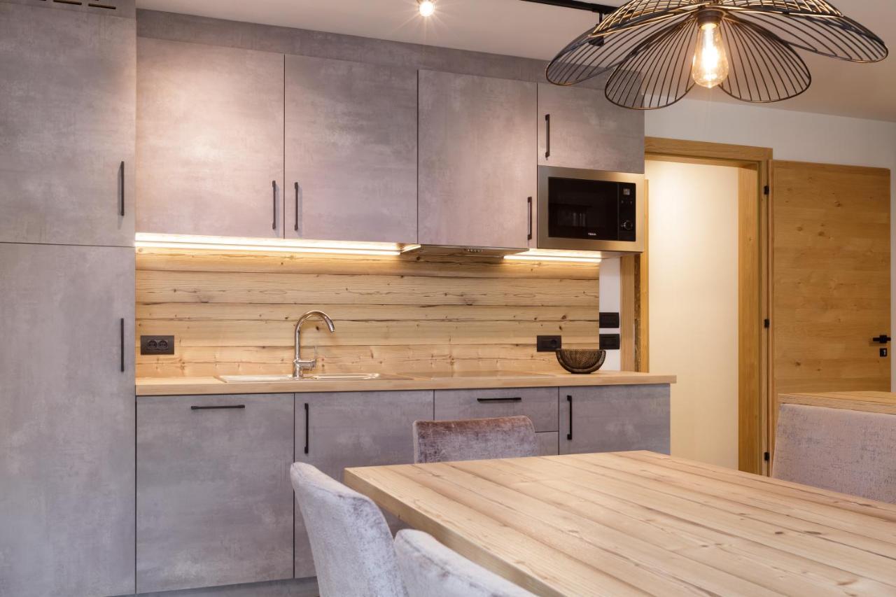 Apartments Pragser Wildsee Winklwiese Екстер'єр фото